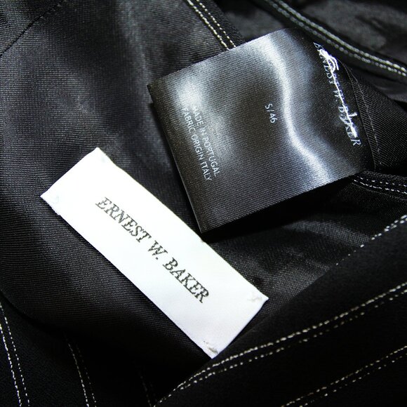 BNWT SS25 ERNEST W. BAKER PIN STRIPE BLAZER JACKET 50 - Picture 9 of 12